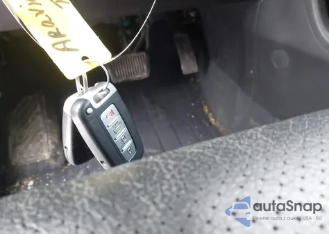 2013 Kia Sorento Sx V6 z USA, uszkodzony, nr VIN 5XYKWDA29DG311795